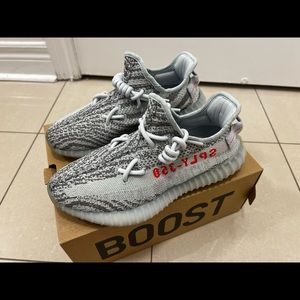 SOLD YEEZY BOOST 350 V2 ADULTS Blue Tint